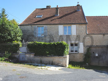 maison à Bricon (52)