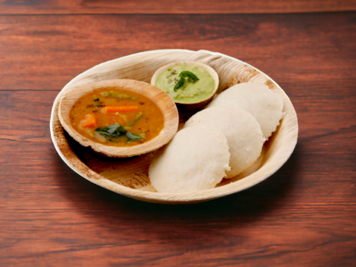 Idli Sambhar With Chutney