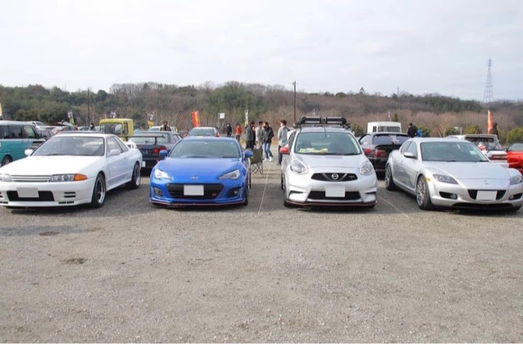 BRZのBNR32・K13・SE3P・関西舞子サンデーに関するカスタム事例の投稿画像1枚目