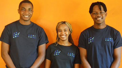 Ngoni Mujuru, Tshegofatso Isaac and Thato Tshukudu, co-founders of EaziCode.