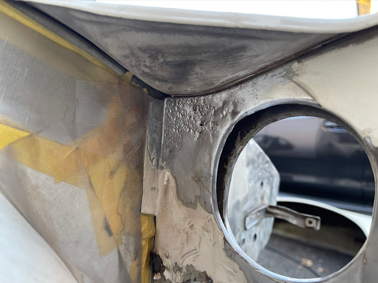 フェアレディZのオールペン・レストア・自家塗装・L型・旧車に関するカスタム事例の投稿画像9枚目