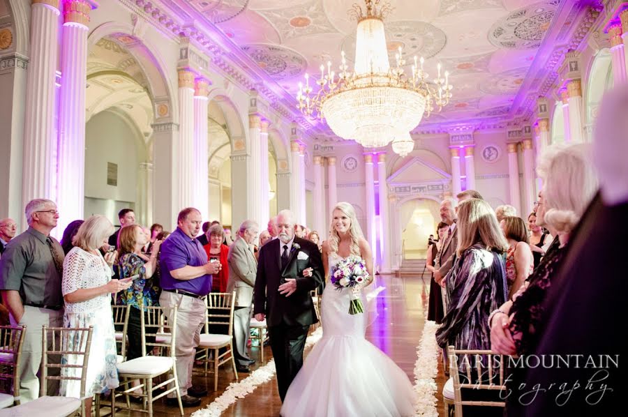 Fotógrafo de bodas Pam Jones (parismtphoto). Foto del 8 de septiembre 2019