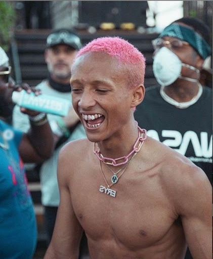 Hình ảnh mới của Jaden Smith khiến nhiều người bất ngờ