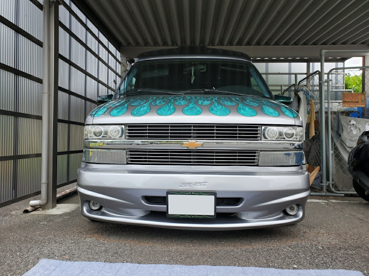 アストロのアメ車乗り・アメ車・エンジンルーム・グリル交換・DIYに関するカスタム事例の投稿画像12枚目