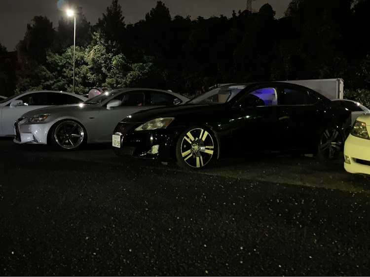 クラウンセダンのオフ会・刈谷PA・刈谷ハイウェイオアシス・刈谷に関するカスタム事例の投稿画像5枚目