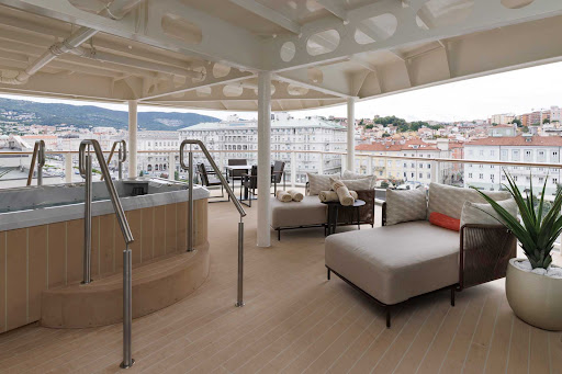 The two Otium Suites on board offer an ideal aft-facing location and include spa treatments. 