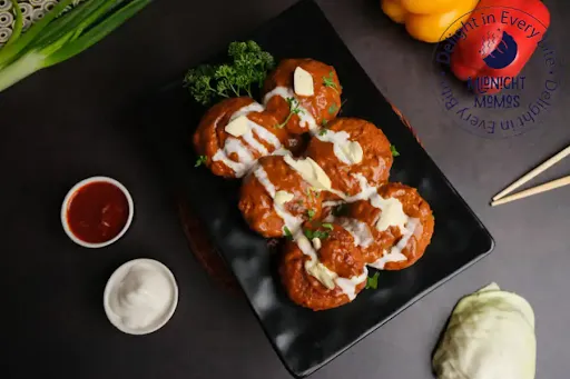 Makhani Momos [6 Pcs]