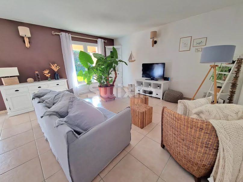 Vente villa 4 pièces 101 m² à Montelimar (26200), 325 000 €