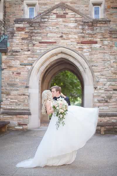 Wedding photographer Krista Lee (kristaleephoto). Photo of 25 August 2019