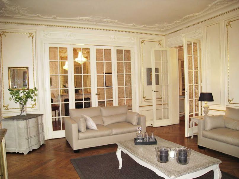 Location meublée appartement 6 pièces 210 m² à Paris 17ème (75017), 6 500 €