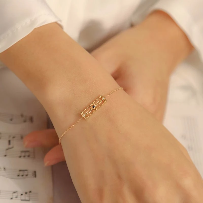 Bracelet Quadrilatère Plaqué Or Argent Sterling S925 Élégance Intemporelle pour Femme Bijou Sophistiqué Cadeau Idéal pour Toutes Occasions