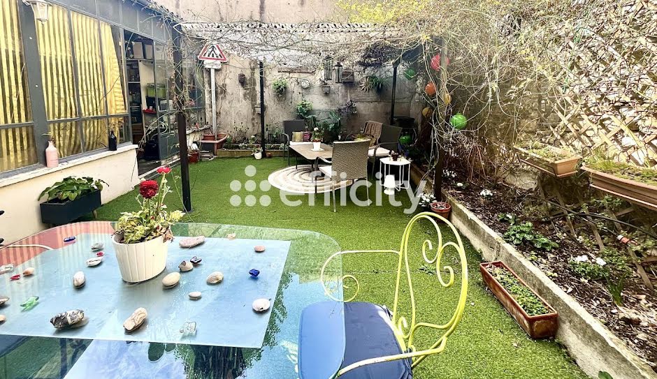 Vente maison 6 pièces 130 m² à Manosque (04100), 258 000 €