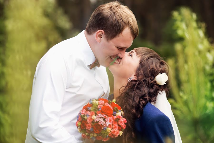 Wedding photographer Evgeniya Yanceva (eniffer). Photo of 3 July 2015