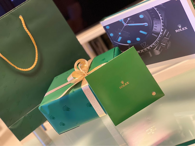 911 クーペの今年もあとわずか・クリスマスプレゼント・斜め45度の美学・ROLEX・DAYTONA  ref 116519LNに関するカスタム事例の投稿画像20枚目