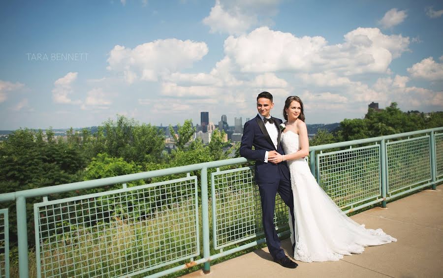 Fotografo di matrimoni Tara Bennett (tarabennett). Foto del 25 maggio 2023