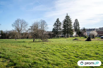 terrain à Bessines-sur-Gartempe (87)