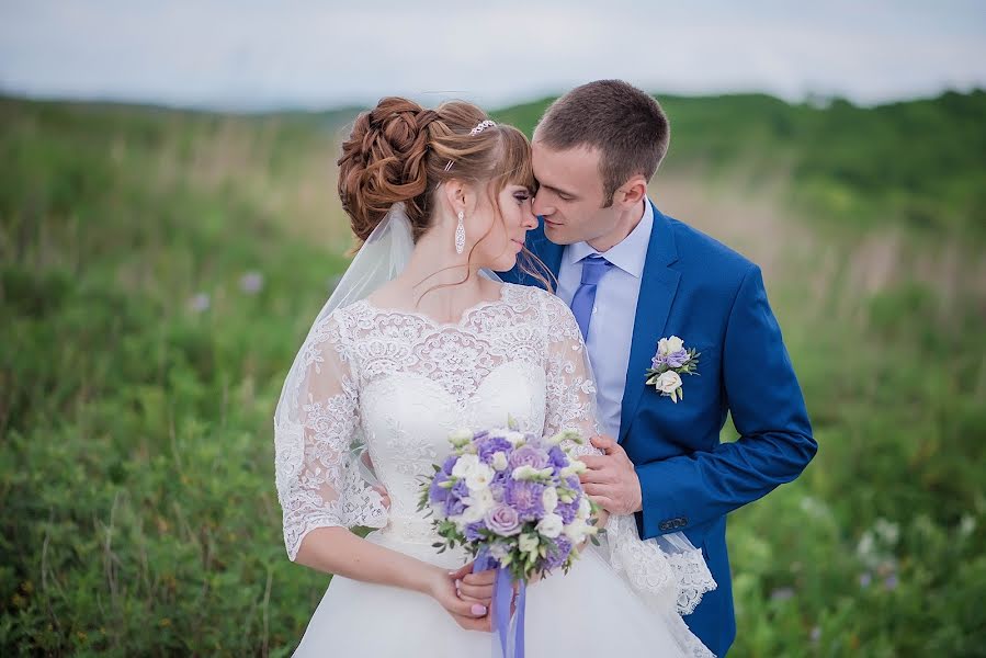 Bröllopsfotograf Olga Savchuk (savchukolga). Foto av 12 juni 2017