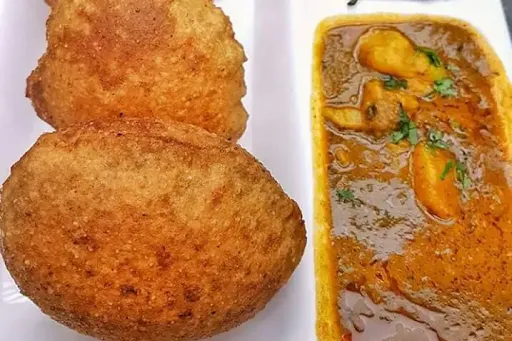 Aloo Poori [4 Poori]