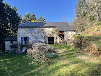 maison à Peyrat-le-Château (87)