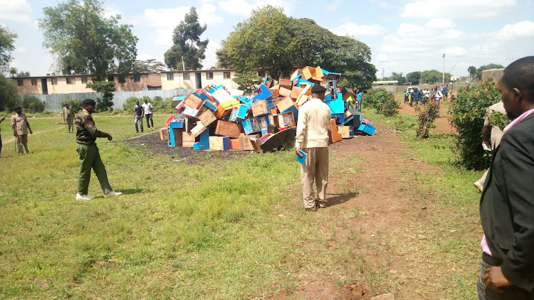 Nairobi regional commissioners in Jericho, Nairobi, during the burning of confiscated Shisha bongs and gambling machines June 19, 2019.