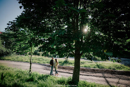 Wedding photographer Evgeniya Zayceva (janechka). Photo of 18 June 2016