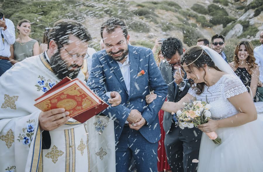 Fotógrafo de casamento Maria Theologitou (mtheolphoto). Foto de 5 de abril 2022