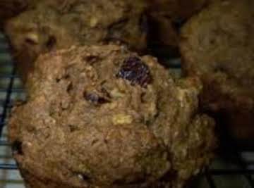 OATMEAL APPLE RAISIN MUFFINS