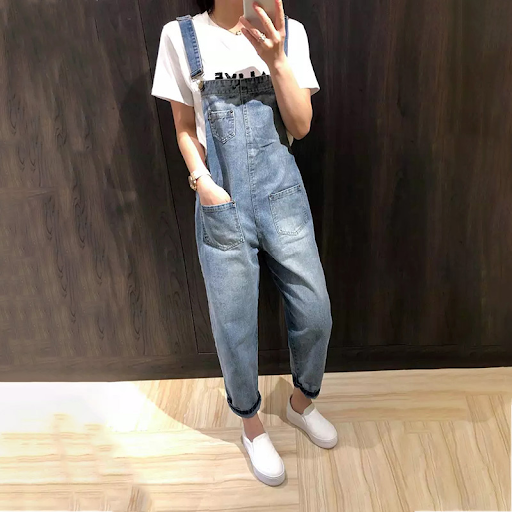 Title 5, Womens Vintage Loose Cropped Denim Strap Pants...