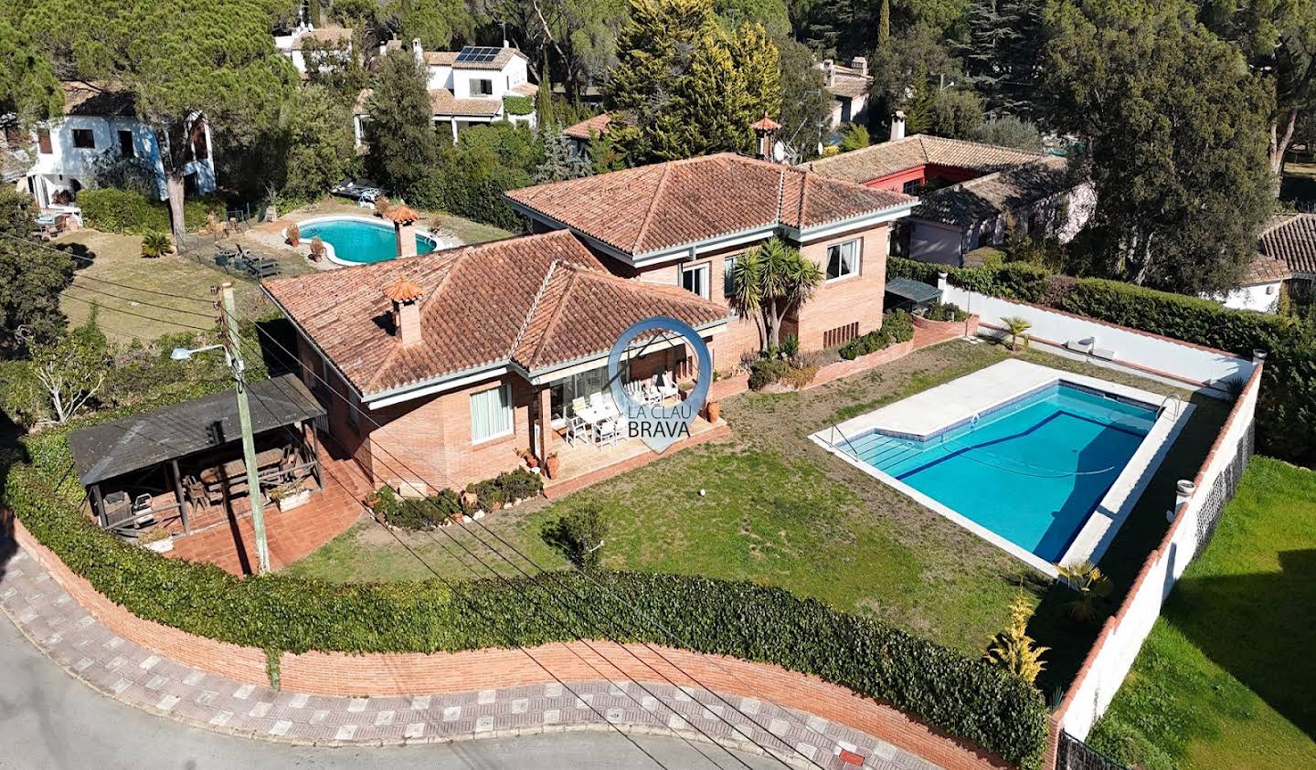 Chalet avec terrasse Santa Maria de Solius