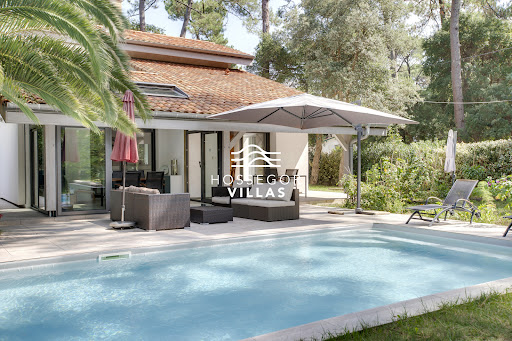 Maison avec piscine et jardin 3