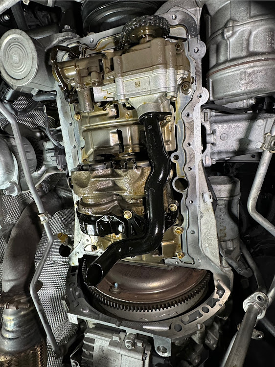 Cクラス セダンのトップフューエルレーシング・修理完了・Rddローター・エンドレスMX72plus・パワークラスターオイル漆黒に関するカスタム事例の投稿画像6枚目