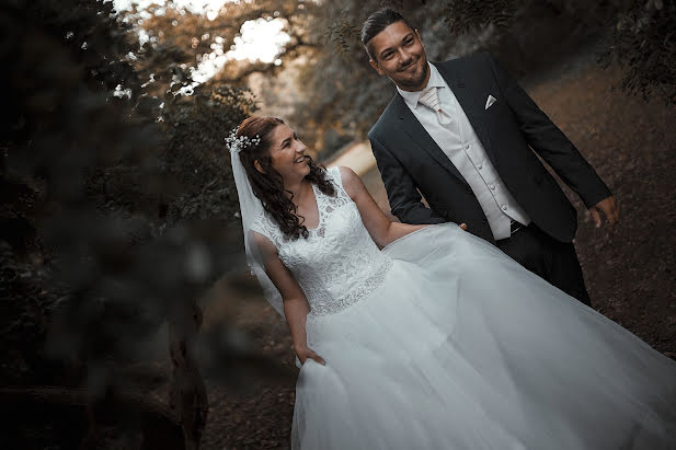 Fotógrafo de casamento Melinda Demjén (melindademjen). Foto de 8 de janeiro 2021