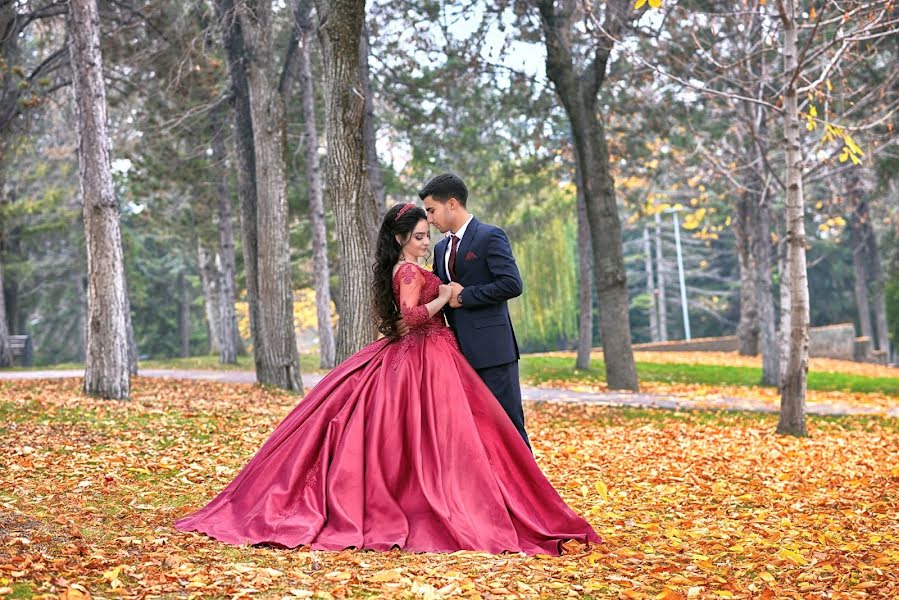 Fotógrafo de casamento Hasan Yüksel (hasanyuksel). Foto de 14 de junho 2021