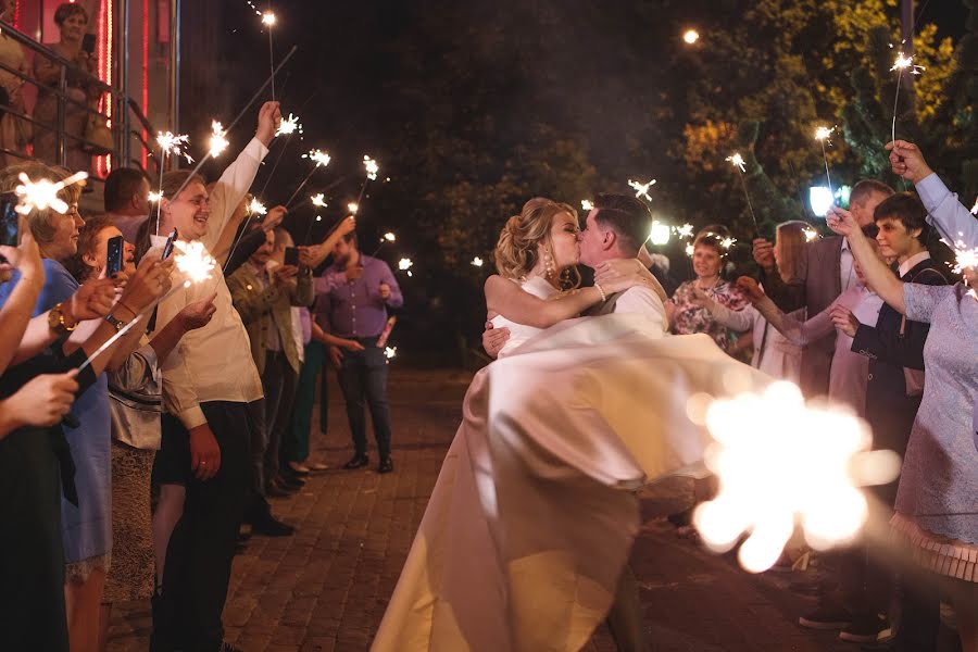 Photographe de mariage Aleksandra Epifanova (sallyphoto). Photo du 18 janvier 2020