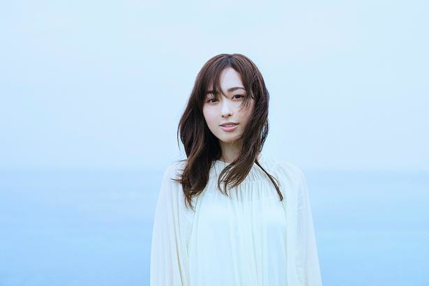福原 遥 今注目の若手女優のおうち時間は筋トレで美ボディに Trill トリル