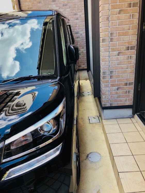 デリカD:2の買うつもりなかったのに・買っちゃった・相当気に入ってるww・いや、いい車だよ・んもうに関するカスタム事例の投稿画像1枚目