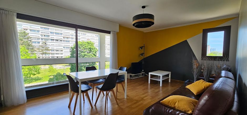 Vente appartement 4 pièces 88 m² à Poitiers (86000), 137 000 €