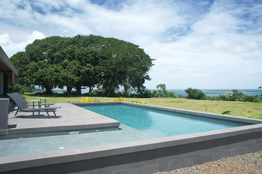 Villa avec piscine et terrasse 2