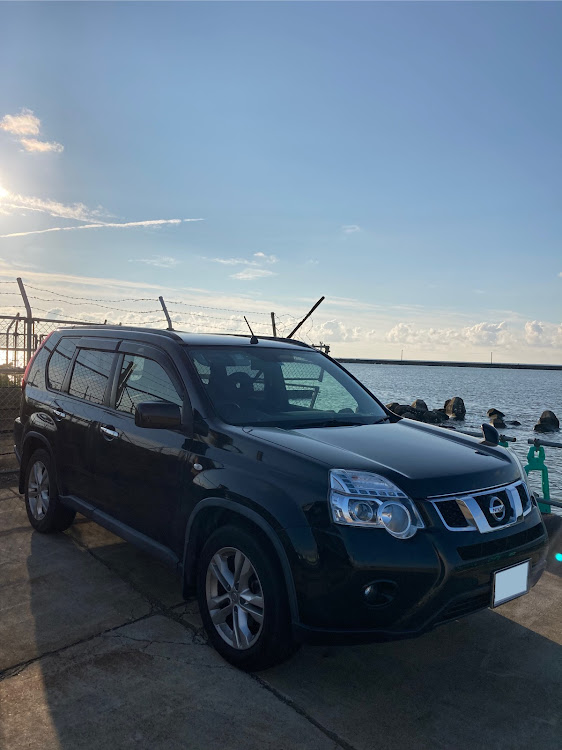 エクストレイルのエクストレイルT31・エクストレイル好きな人と繋がりたい・日産・ディーゼルターボに関するカスタム事例の投稿画像1枚目