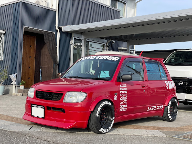 ミラのL-ﾌｧﾐﾘｰ(light car family)・マフラージェットサウンド？・休みの日に限って天気悪いに関するカスタム事例の投稿画像2枚目