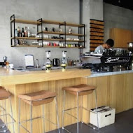 Revel coffee studio 瑞福咖啡