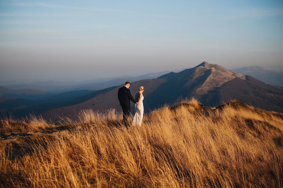 Fotógrafo de casamento Daniel Pludowski (danielpludowski). Foto de 5 de novembro 2019