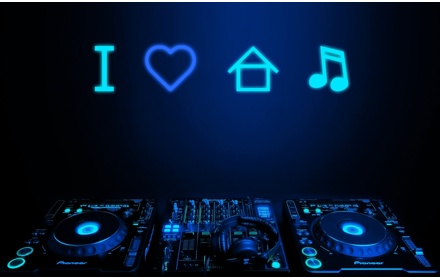 I <3 House Music small promo image