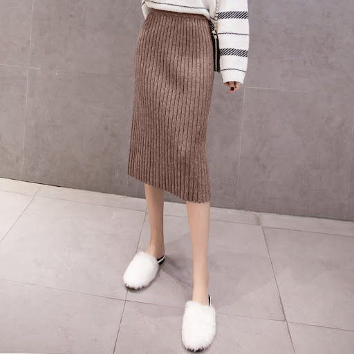 Title 3, Slit knit mid length skirt