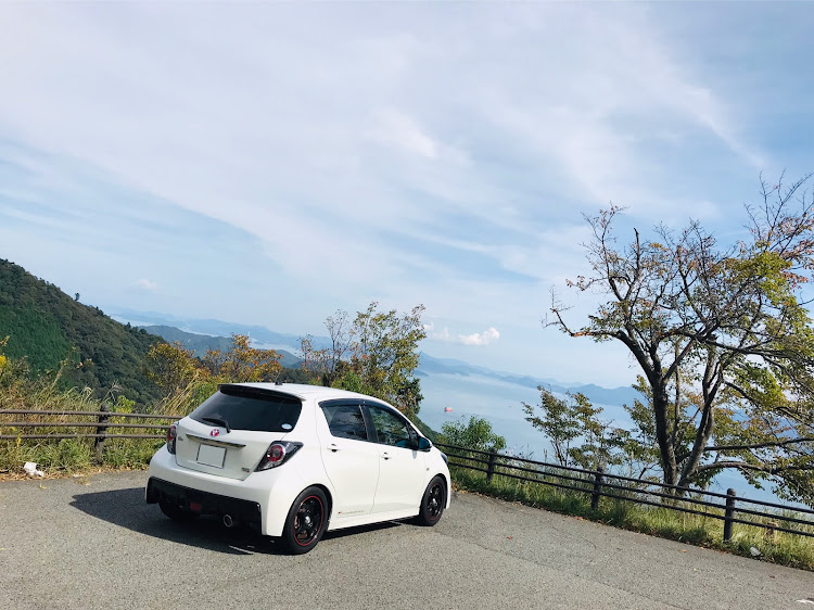 ヴィッツRS G'sのヴィッツ・ドライブ・野呂山に関するカスタム事例の投稿画像2枚目