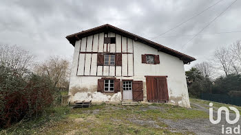 maison à Urcuit (64)