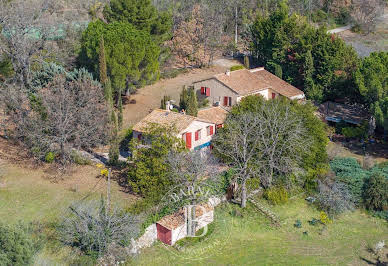 House with garden and terrace 2