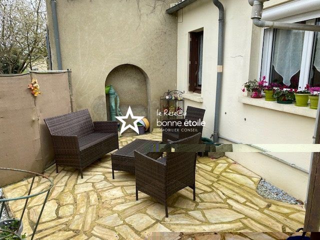 Vente maison 4 pièces 75 m² à Saint-Cosme-en-Vairais (72110), 86 500 €