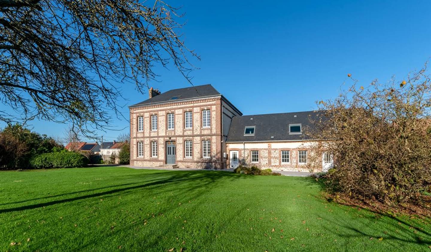 House with terrace Rouen