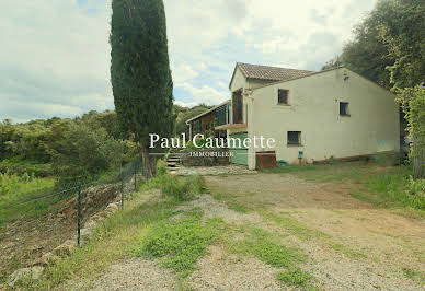 Maison avec piscine et jardin 5